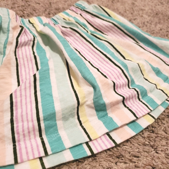 💜Toddler girl striped skort size 2T - Picture 2 of 4